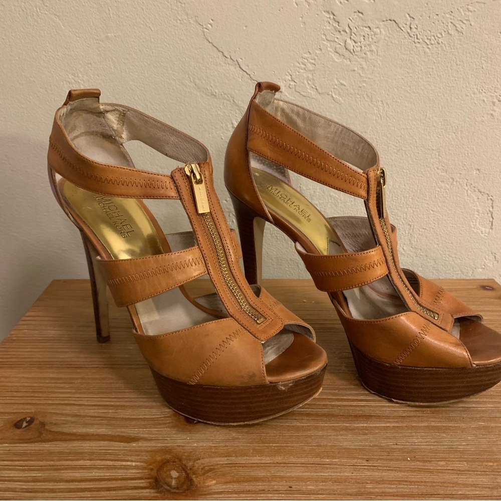Michael Kors Tan Leather Strappy Zipper Wooden Pump Heels